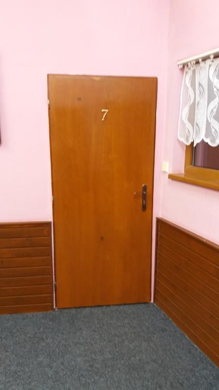 Retro Vrbovec Hotel Ngoại thất bức ảnh