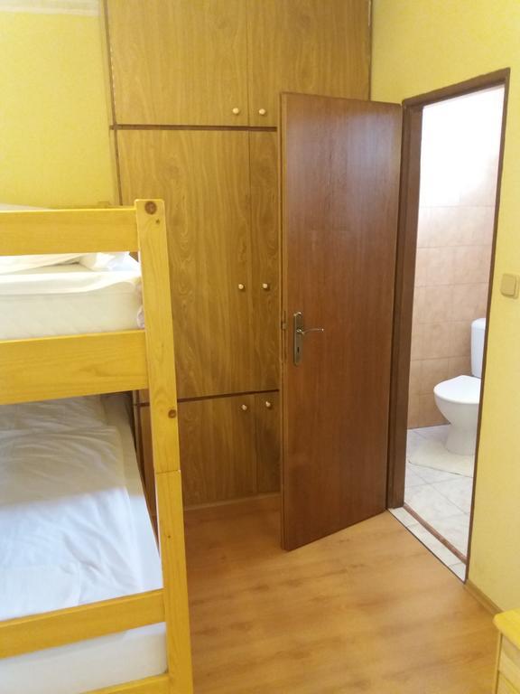 Retro Vrbovec Hotel Ngoại thất bức ảnh